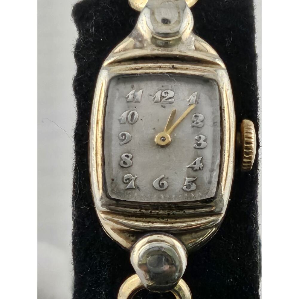 Ladies 1944 Petite Elgin Model 533 17J Runs Watch Running 10k GF Made In USA